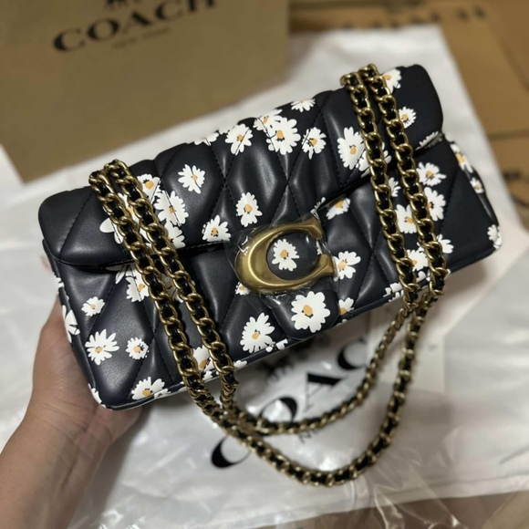 SolD Tabby Shoulder Bag 26 With QTabby Floral - Picture 9 of 10